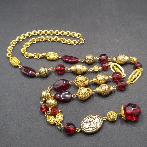 Vintage Long Tassel Necklace, Large Red Lucite & Filigree beads, Wire Wrapped - Picture 10 of 10